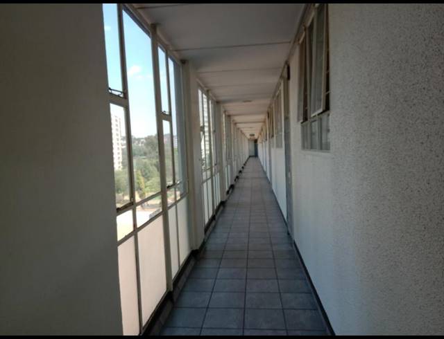 2 BEDROOM APARTMENT FOR SALE IN BEDFORD GARDENS